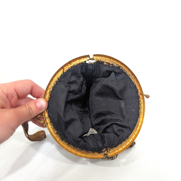 Whiting & Davis Co Mesh Gold Metal Formal Handbag Vintage - Picture 9 of 10